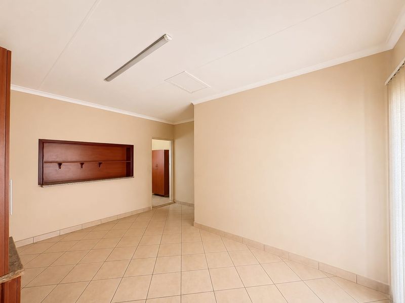 One Property. Endless Possibilities in Denne Oord - Photo 7