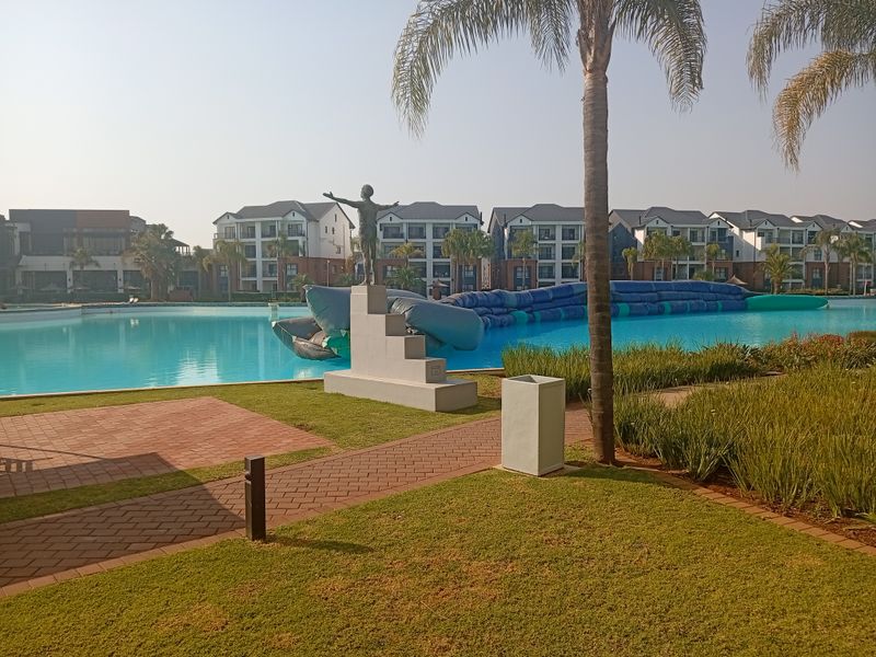 Apartment Rental Monthly In Pretoria - Photo 4
