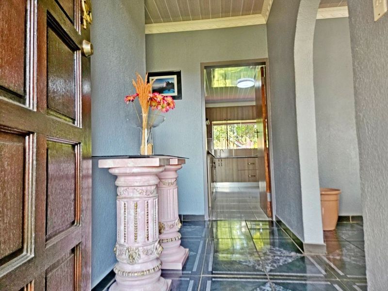 4 Bedrooms on a 1,348m2 Stand! - Photo 7