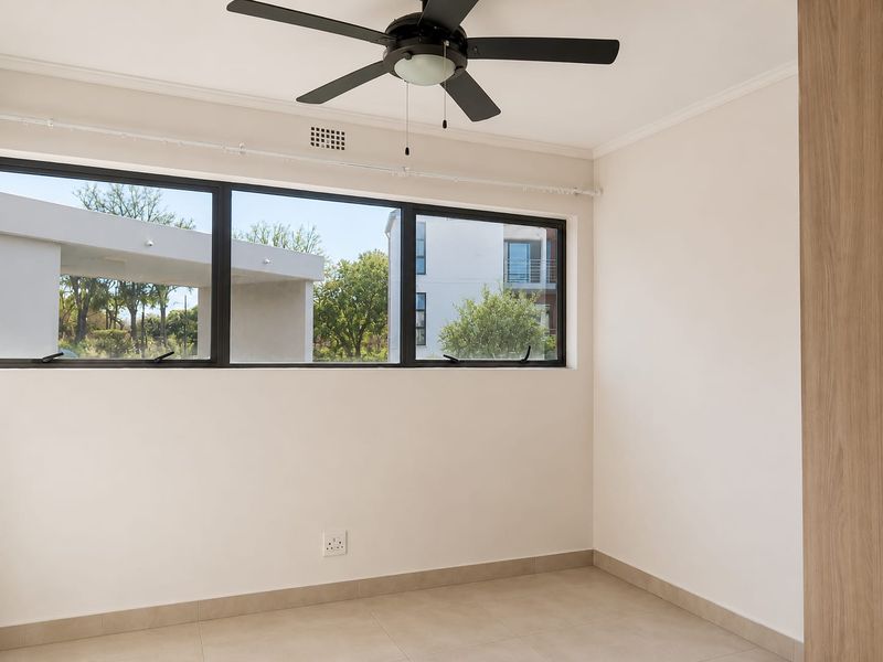 Modern 2-Bedroom Gem in a Secure Complex! - Photo 8