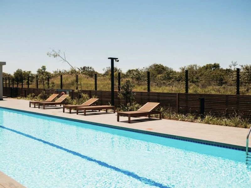 2 bedroom ground floor unit available for sale - Photo 2