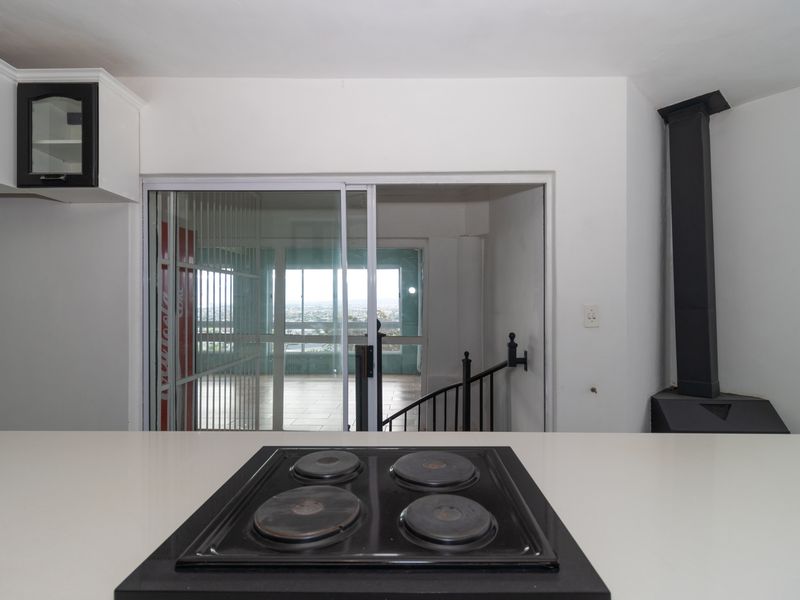 5 BEDROOM HOUSE TO RENT IN GORDONS BAY - Photo 5