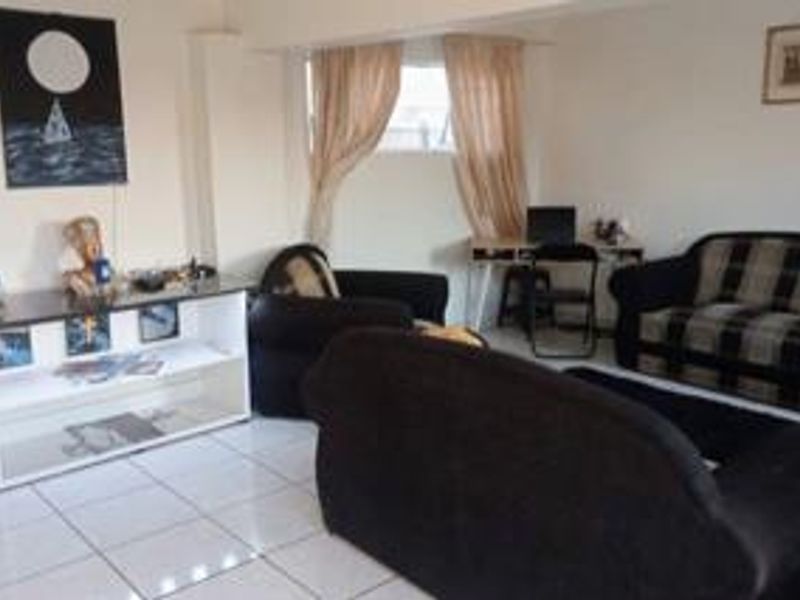 Country Living with City Convenience – Your Dream Smallholding Awaits! - Photo 10
