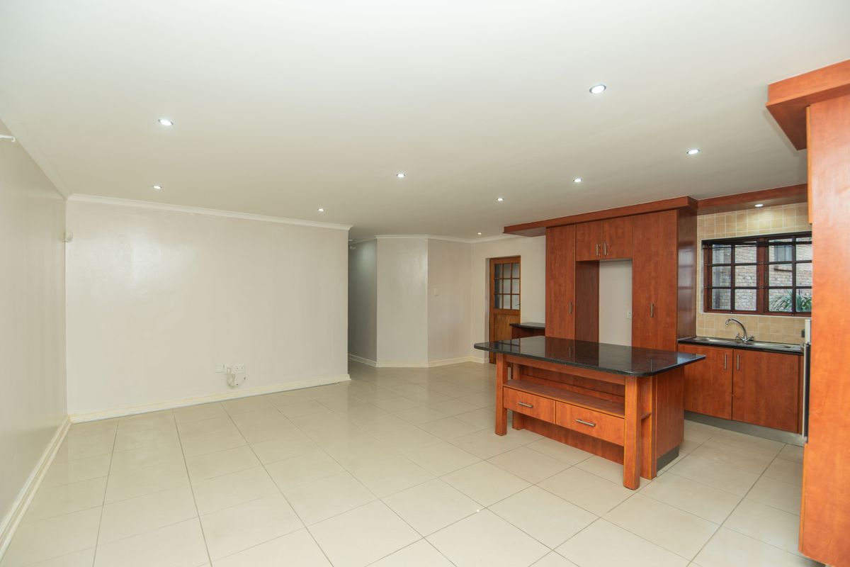 KABEGA 2 BED 2 BATH TOWNHOUSE FOR SALE - Photo 4