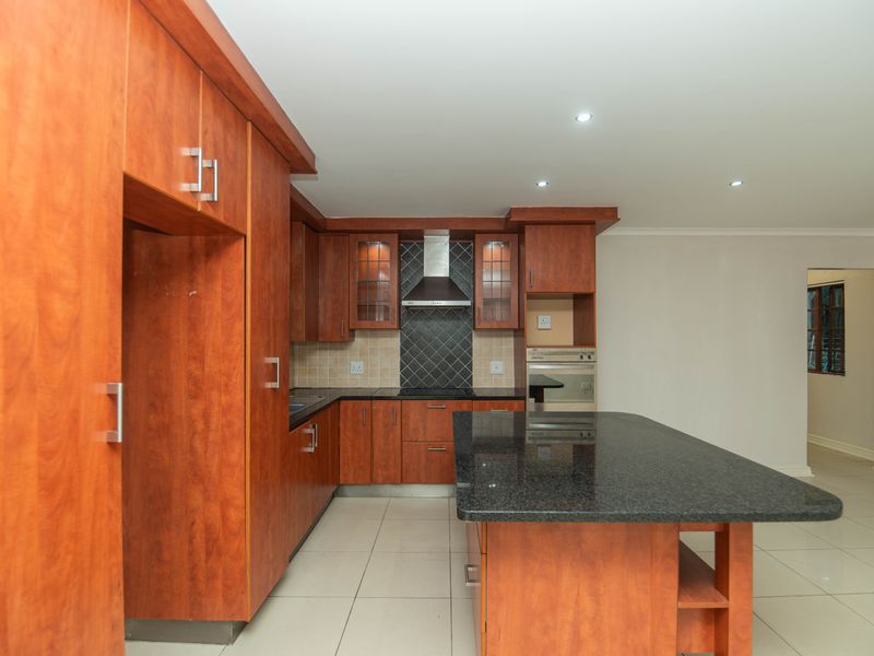 KABEGA 2 BED 2 BATH TOWNHOUSE FOR SALE - Photo 5
