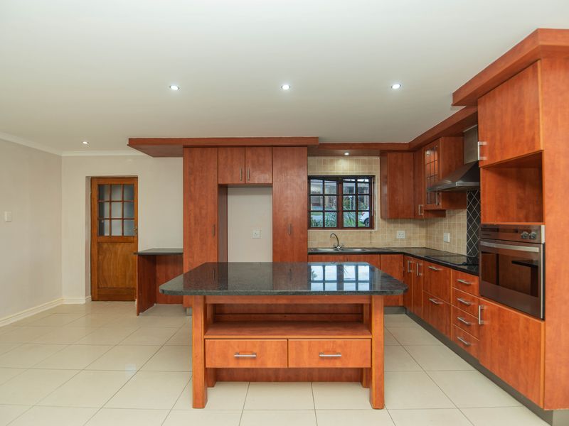 KABEGA 2 BED 2 BATH TOWNHOUSE FOR SALE - Photo 2