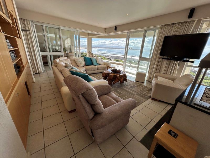EXTREME  PRIME LOCATED   MODERN  7 BEDROOM HOME OVER LOOKING POINT AND SUPERTUBES BEACHES - Photo 10