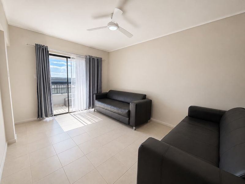 Stylish Furnished Top-Floor Apartment for Sale in Bliss Ballito - Photo 9