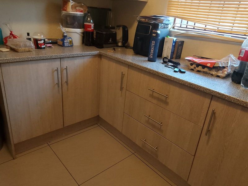 2 Bedroom House n Booysens Pretoria - Photo 4