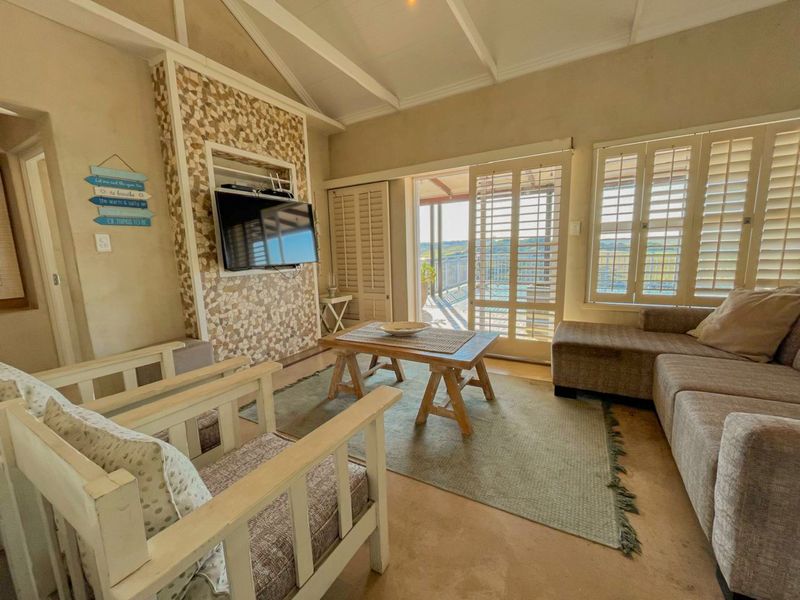 Fairway Luxury with Ocean on the Horizon - Photo 4