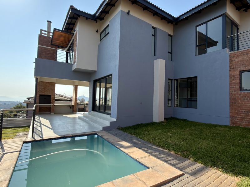 The Boulders Estate Stunning Brand New 3 Bedroom, 3 bathroom Home - Photo 4