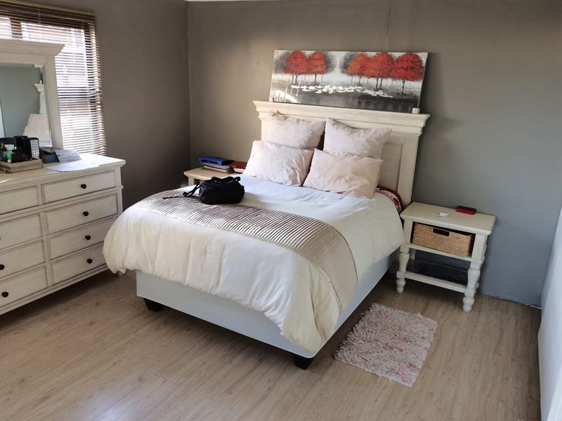 3 BED 2 BATH HOUSE WITH 2 FLATLETS FOR SALE - Photo 8