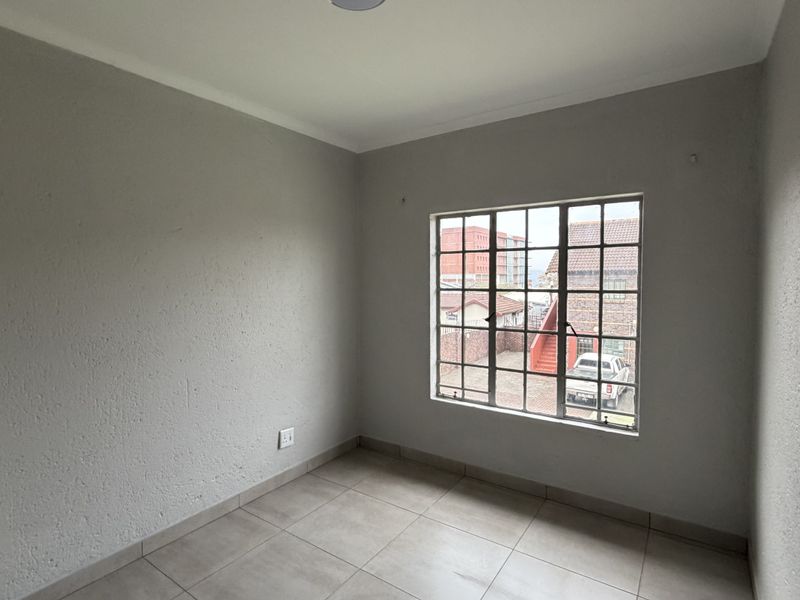 2 BEDROOM APARTMENT TO LET - Photo 7