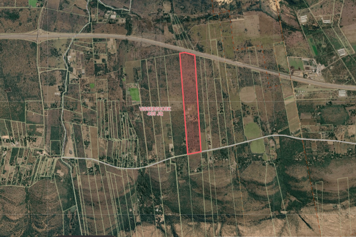 An aerial view showing the land parcel boundaries for the farm property in Vissershoek.