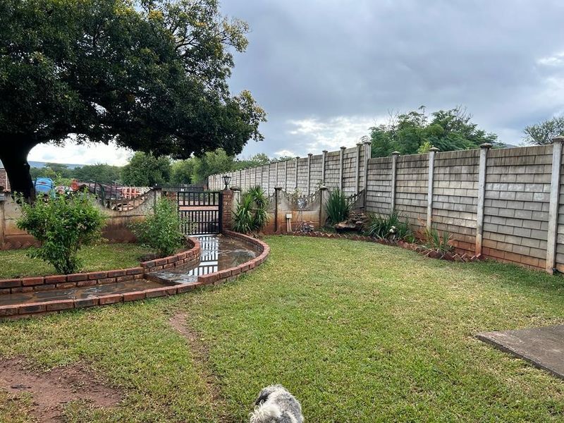 Smallholding with spectacular mountain views fo sale! - Photo 4
