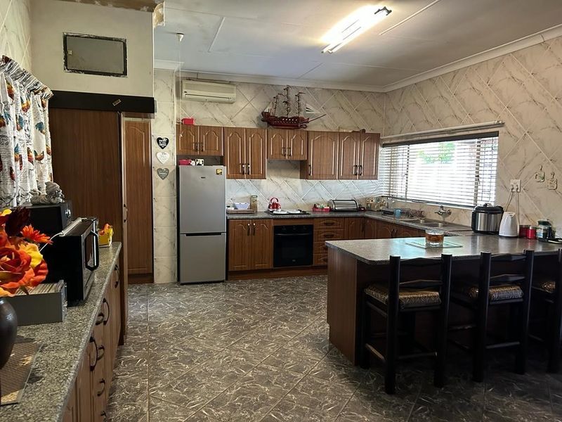 Smallholding with spectacular mountain views fo sale! - Photo 6