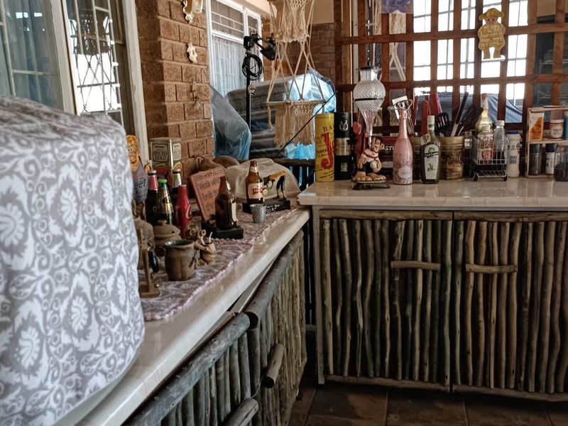 Stunning 4 Bedroom Home with Pool and Income-Generating Flat in Mooinooi - Photo 9