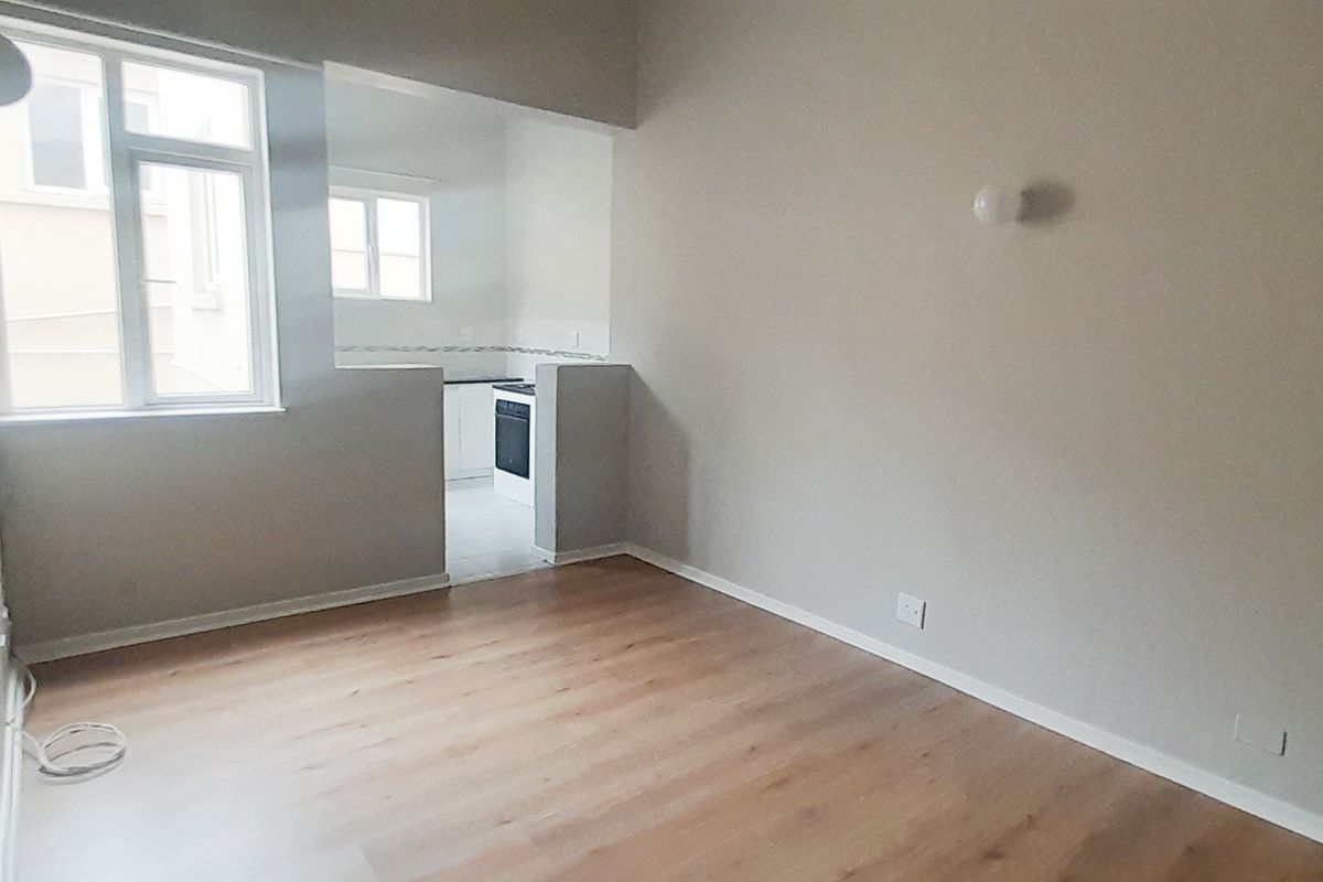 CENTRAL 1 BED 1 BATH APARTMENT FOR RENT - Photo 4