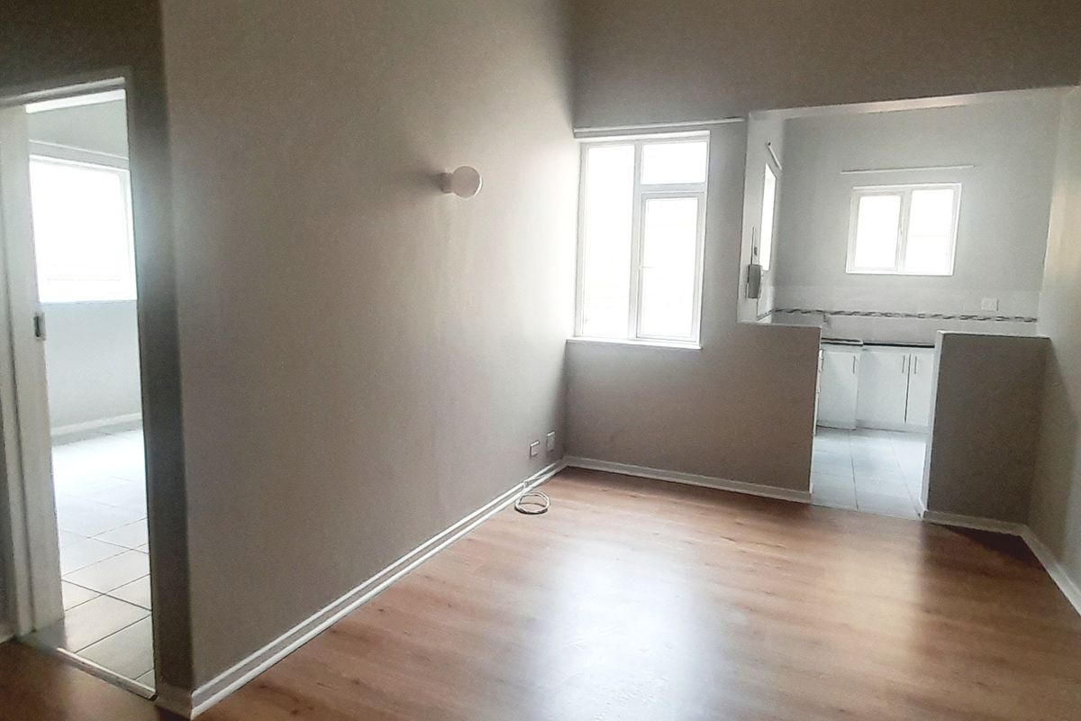 CENTRAL 1 BED 1 BATH APARTMENT FOR RENT - Photo 3