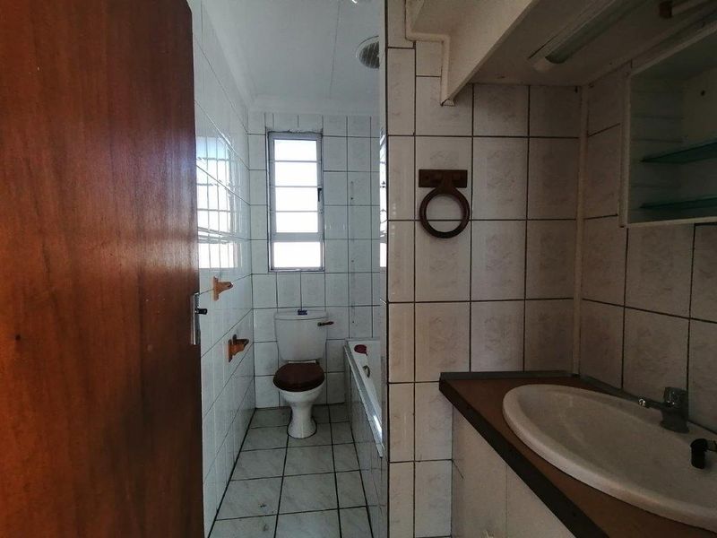 PARSONS HILL 2 BED 1 BATH APARTMENT FOR RENT - Photo 5