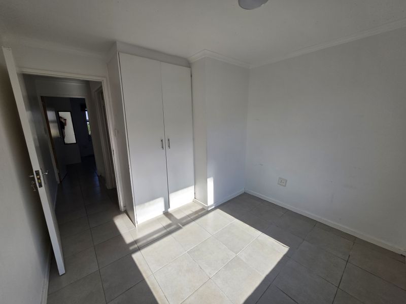 PAROW, 132 Monte Amiata - 2 Bedroom apartment with allocated parking bay for rent - Photo 10