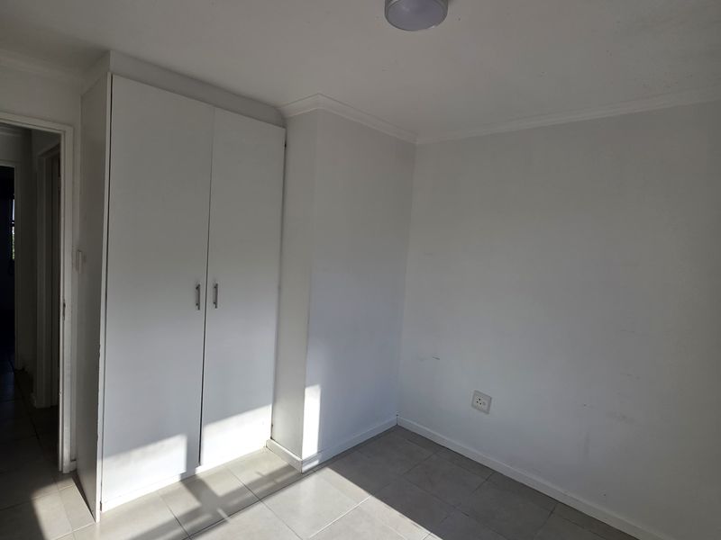 PAROW, 132 Monte Amiata - 2 Bedroom apartment with allocated parking bay for rent - Photo 5
