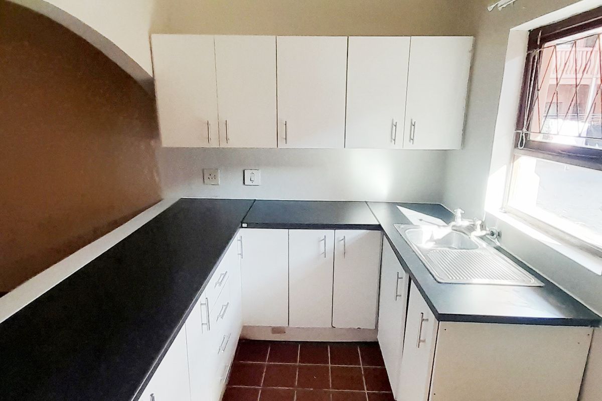 CENTRAL 1 BED 1 BATH APARTMENT FOR RENT - Photo 5
