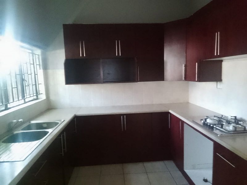 Commercial Property or ale in Bnoni - Photo 5