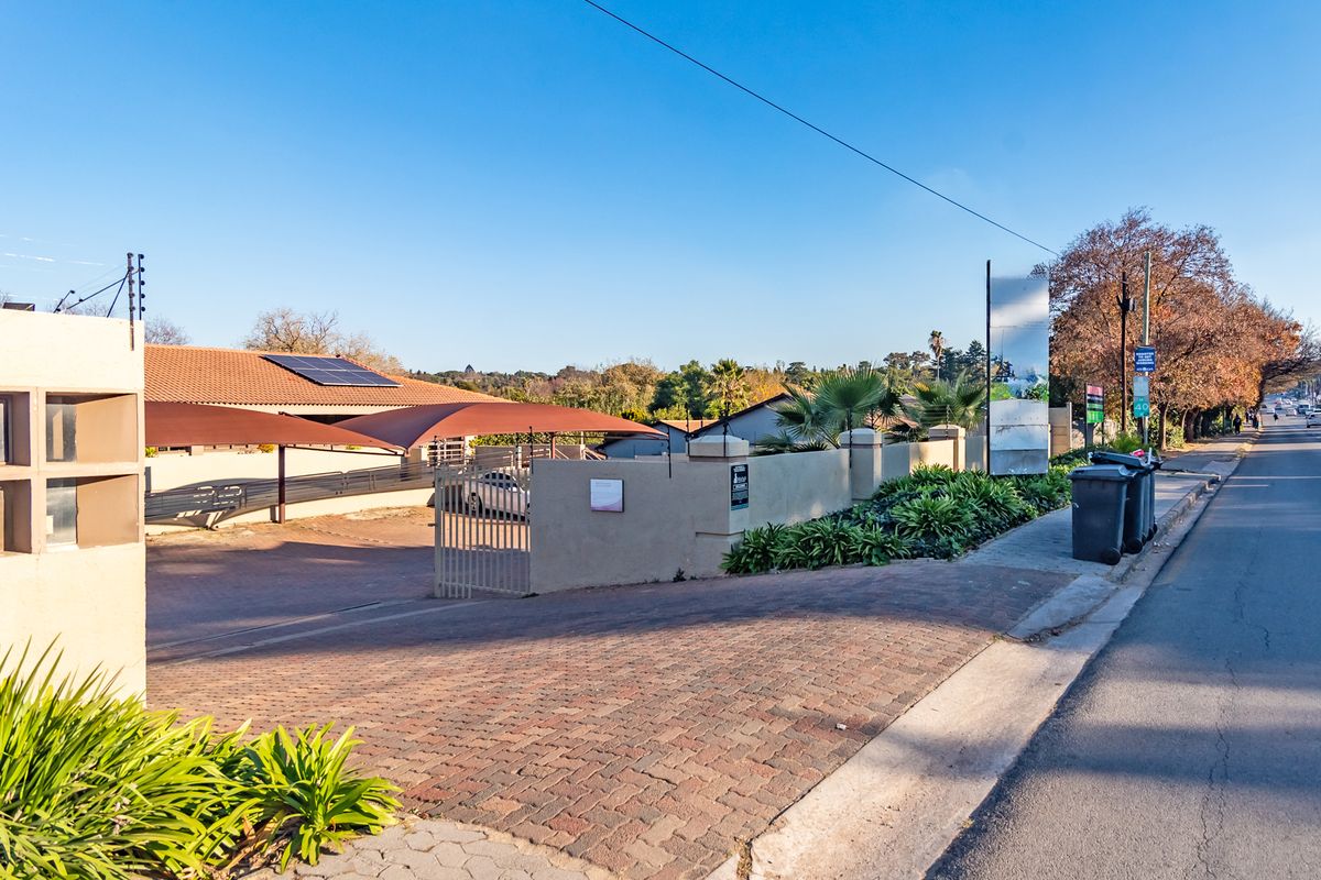 PRIME OFFICE SPACE FOR SALE – LYNDHURST 123m2 - Photo 4