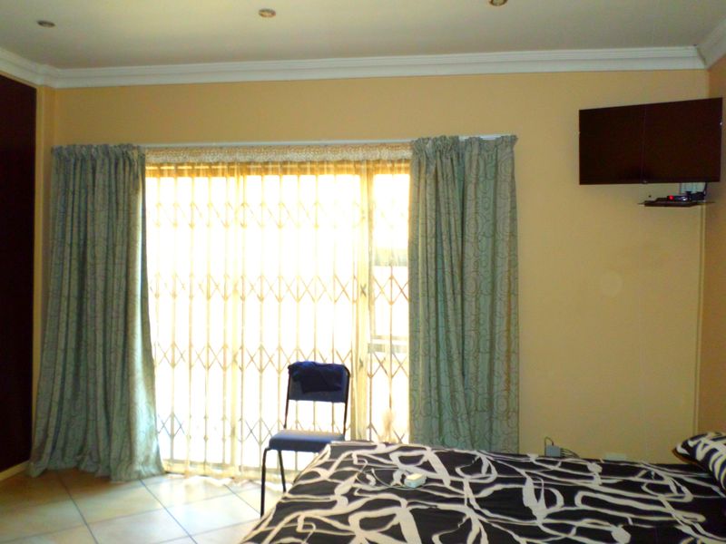 Business Opportunity - Photo 10