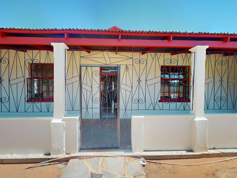 Spacious 929m2 office for sale in Upington Central—ideal for your business growth and investment! - Photo 7
