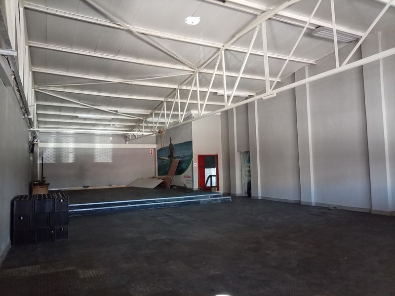 Spacious Commercial Property Standerton Central—perfect investment opportunity in a prime location - Photo 6
