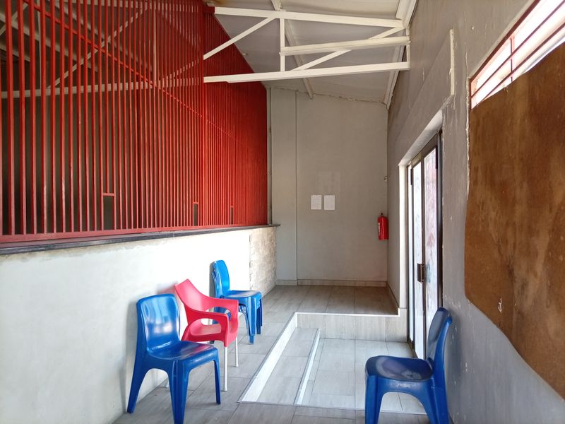 Spacious Commercial Property Standerton Central—perfect investment opportunity in a prime location - Photo 4