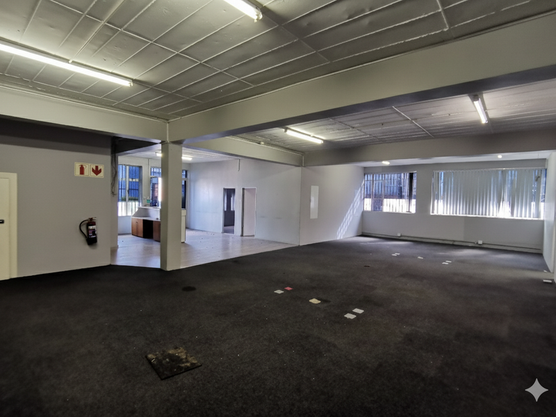 Prime Two-Level Industrial Facility To Let in Kew, Johannesburg - Photo 7