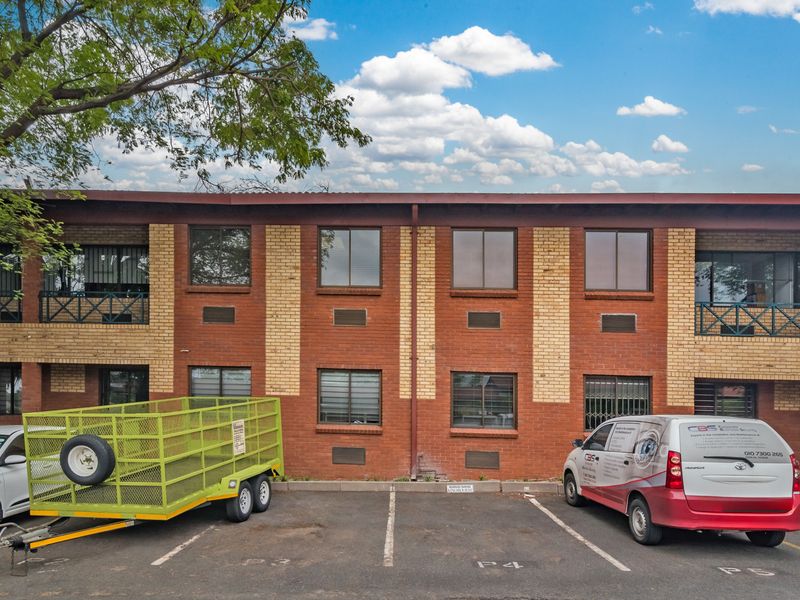 PRIME COMMERCIAL OFFICE - 87m2. CORPORATE DISPOSAL. - Photo 3