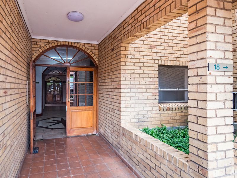 PRIME COMMERCIAL OFFICE - 87m2. CORPORATE DISPOSAL. - Photo 6