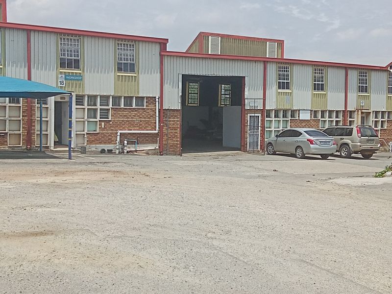 Industrial Site with workplaces - Photo 8