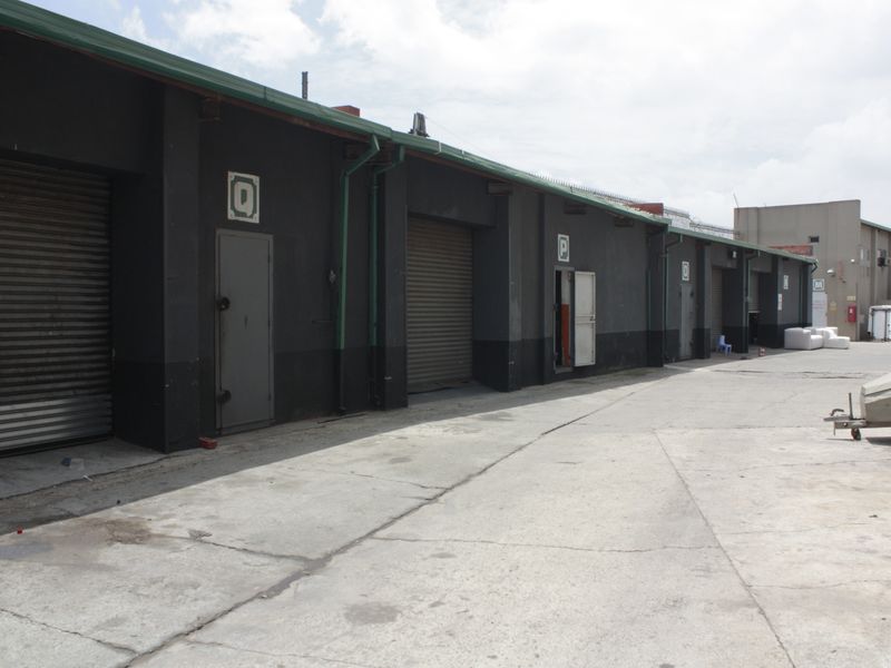 Industrial Site with workplaces - Photo 7