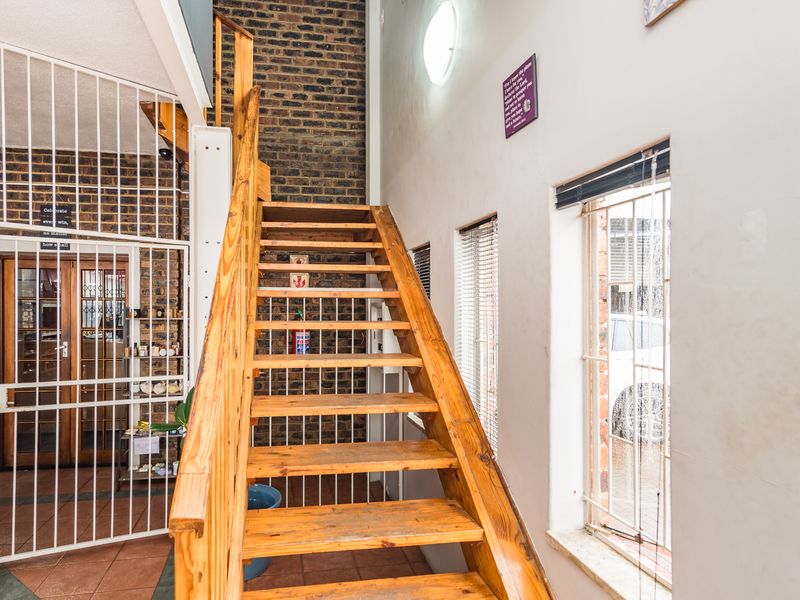 PRIME FREESTANDING INDUSTRIAL WAREHOUSE WITH HIGH VISABILTY FRONTAGE - Photo 7