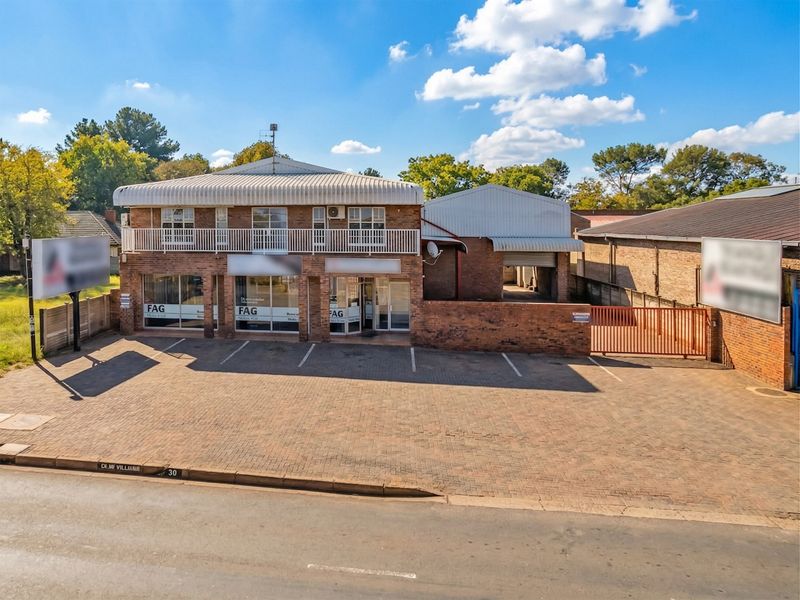 PRIME FREESTANDING INDUSTRIAL WAREHOUSE WITH HIGH VISABILTY FRONTAGE - Photo 6