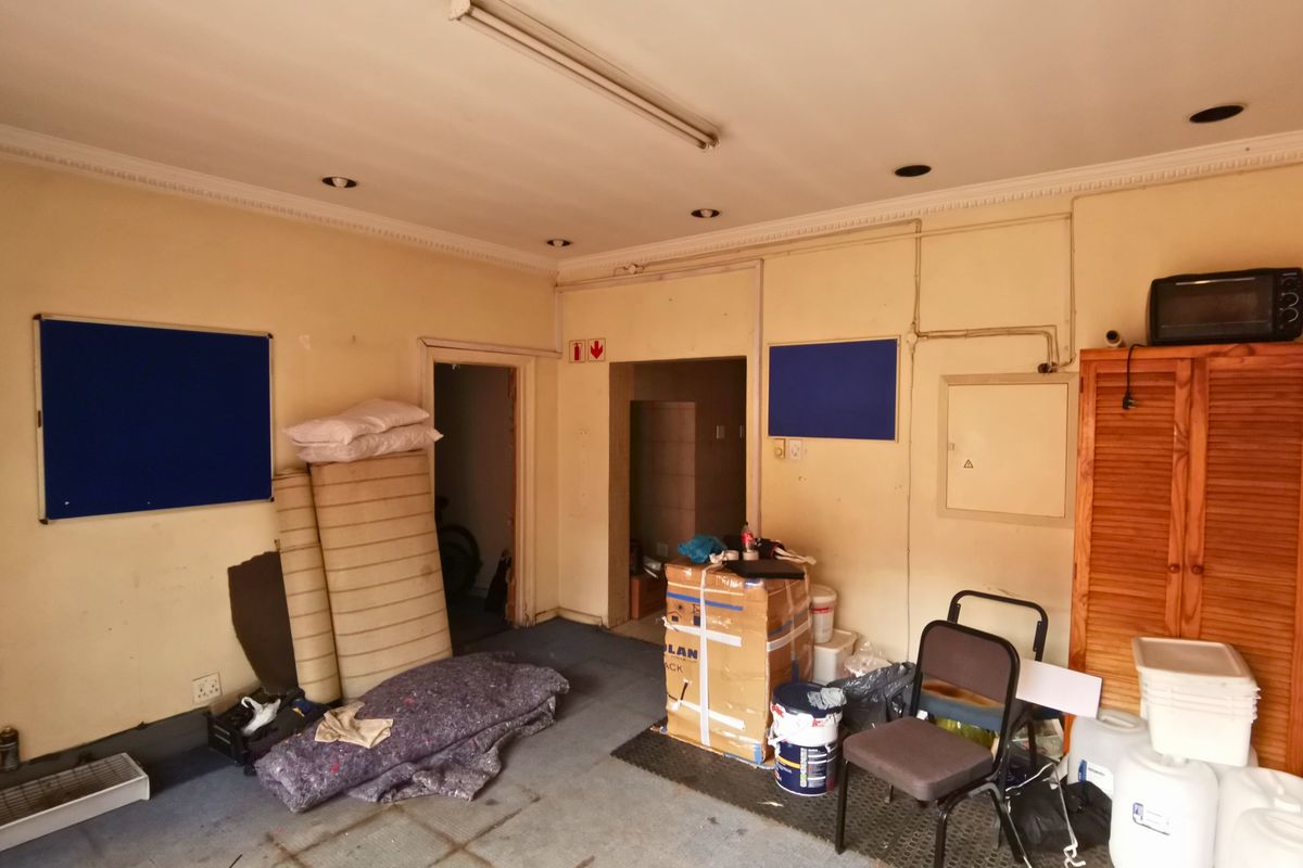 High-Capacity 1487m2 Multi-Dwelling Property in Prime Bramley - Photo 4