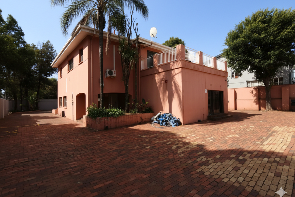 High-Capacity 1487m2 Multi-Dwelling Property in Prime Bramley - Photo 2
