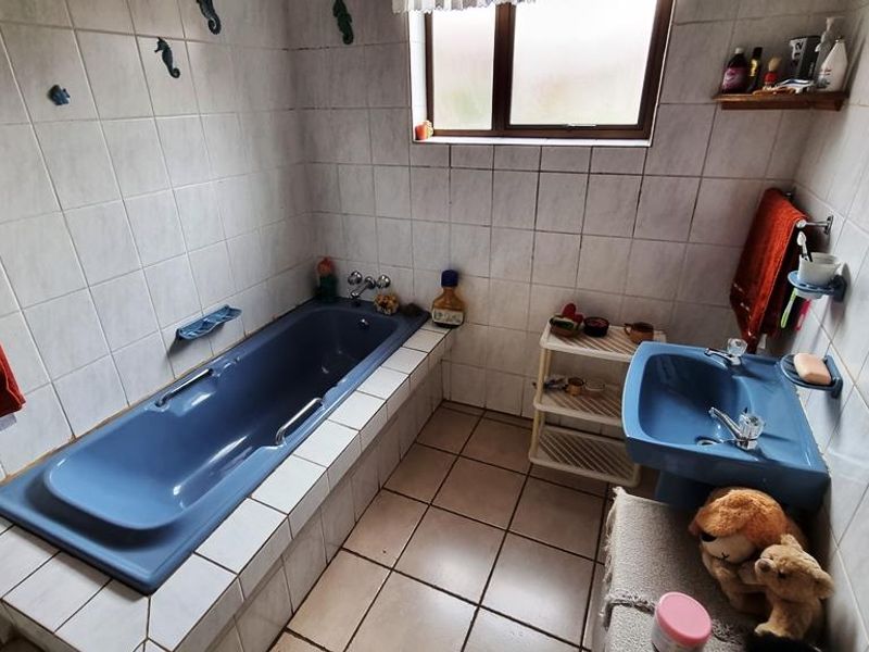 15-bedroom farm in Raslouw, Centurion . - Photo 9