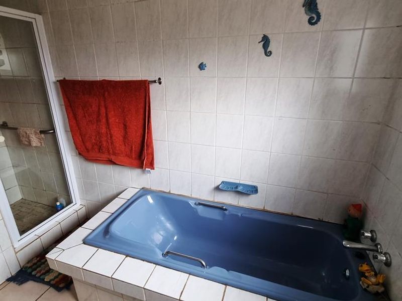 15-bedroom farm in Raslouw, Centurion . - Photo 8