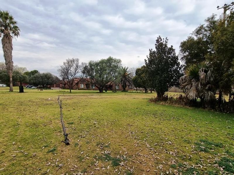 15-bedroom farm in Raslouw, Centurion . - Photo 3