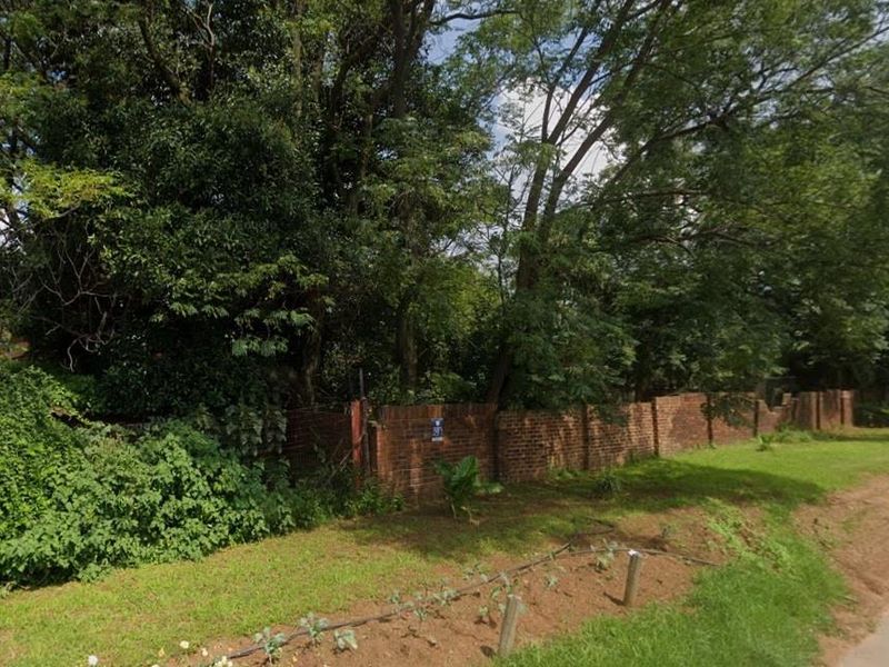 Prime Investment Opportunity in Linbro Park! - Photo 2