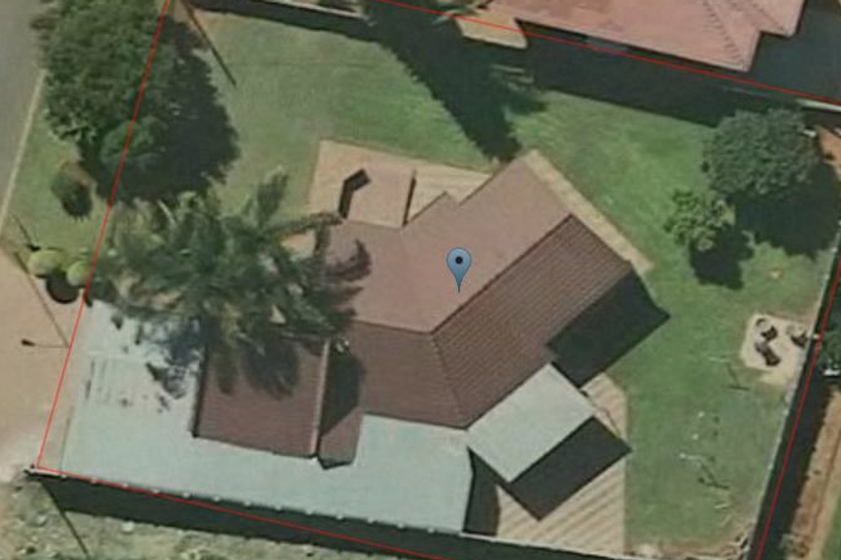 SPACIOUS FAMILY HOME - Photo 5