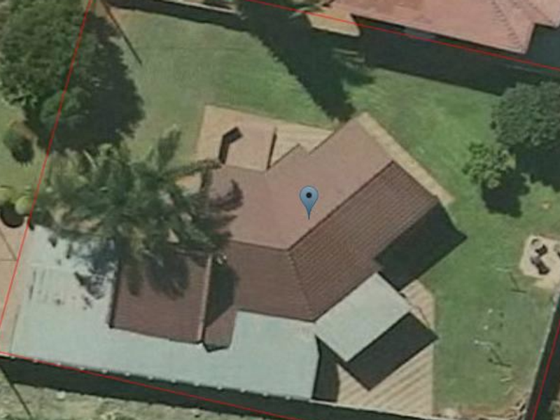 SPACIOUS FAMILY HOME - Photo 5