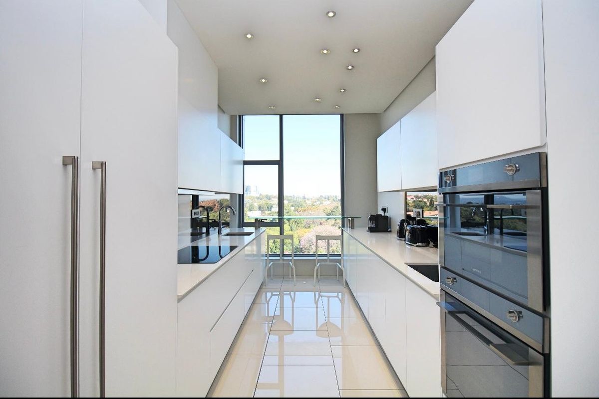 2 Bed  2.5 Bath Apartment to Let in Sandhurst - Photo 3
