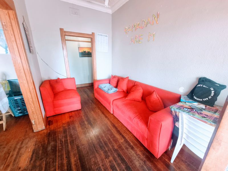 Stunning 3bedroom freestanding home in Kensington, Johannesburg perfect for family living! - Photo 4